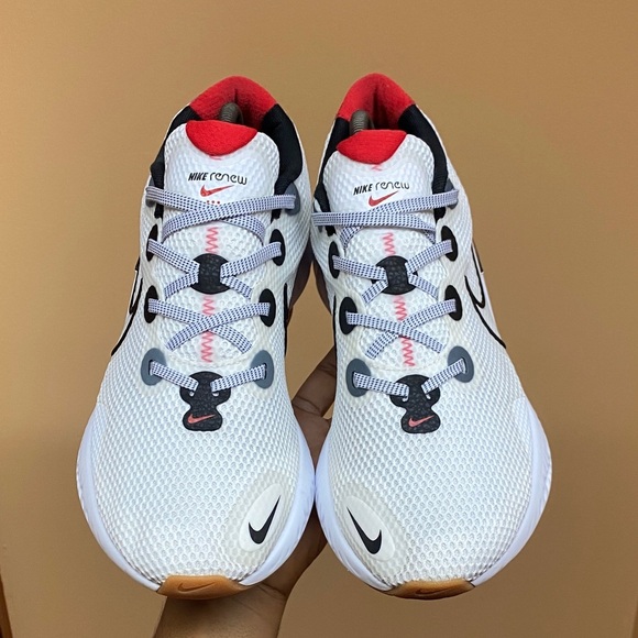 Nike Renew Run “White University Red Black Gum” Size 10.5 - Picture 12 of 16
